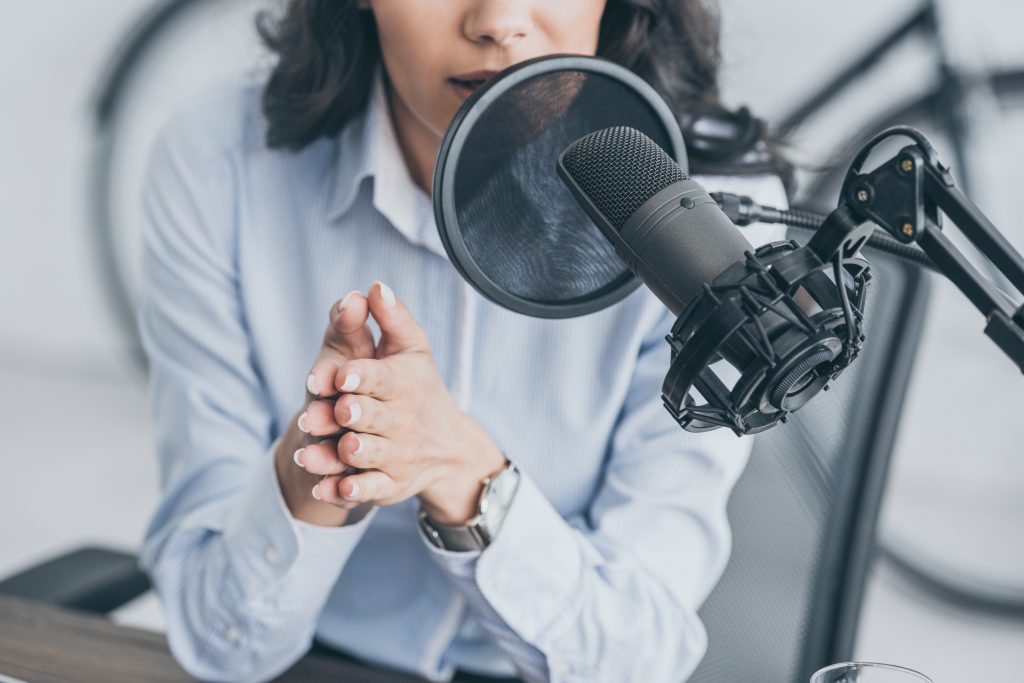 , 3 Ways Podcasts Improve Your Marketing, Fast Marketing Minute